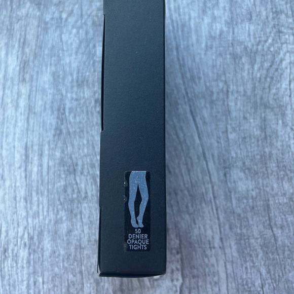 NWT Urban Outfitters Opaque Autumn Full-Length Tights - Picture 3 of 3